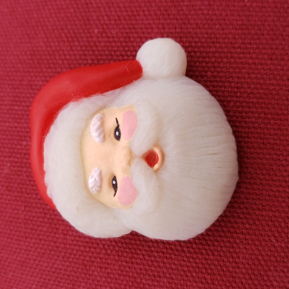 Vintage Santa Head Pin